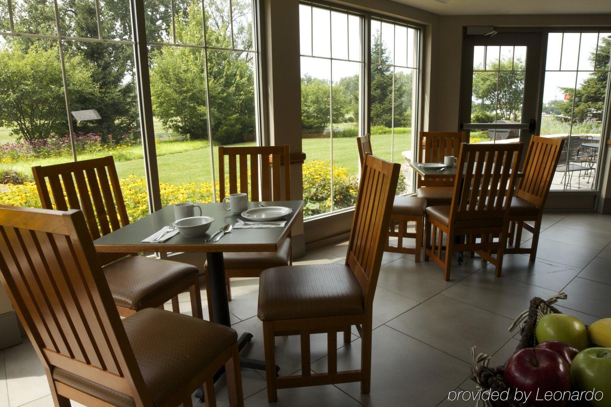 Country Inn & Suites By Radisson, Portage, In Esterno foto